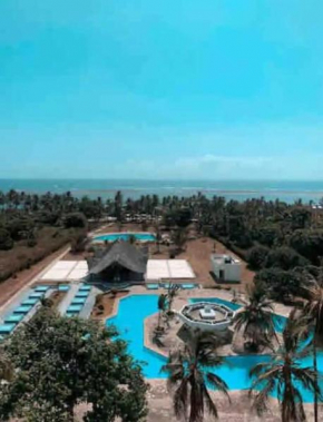 Restful Beach Front studio-Diani